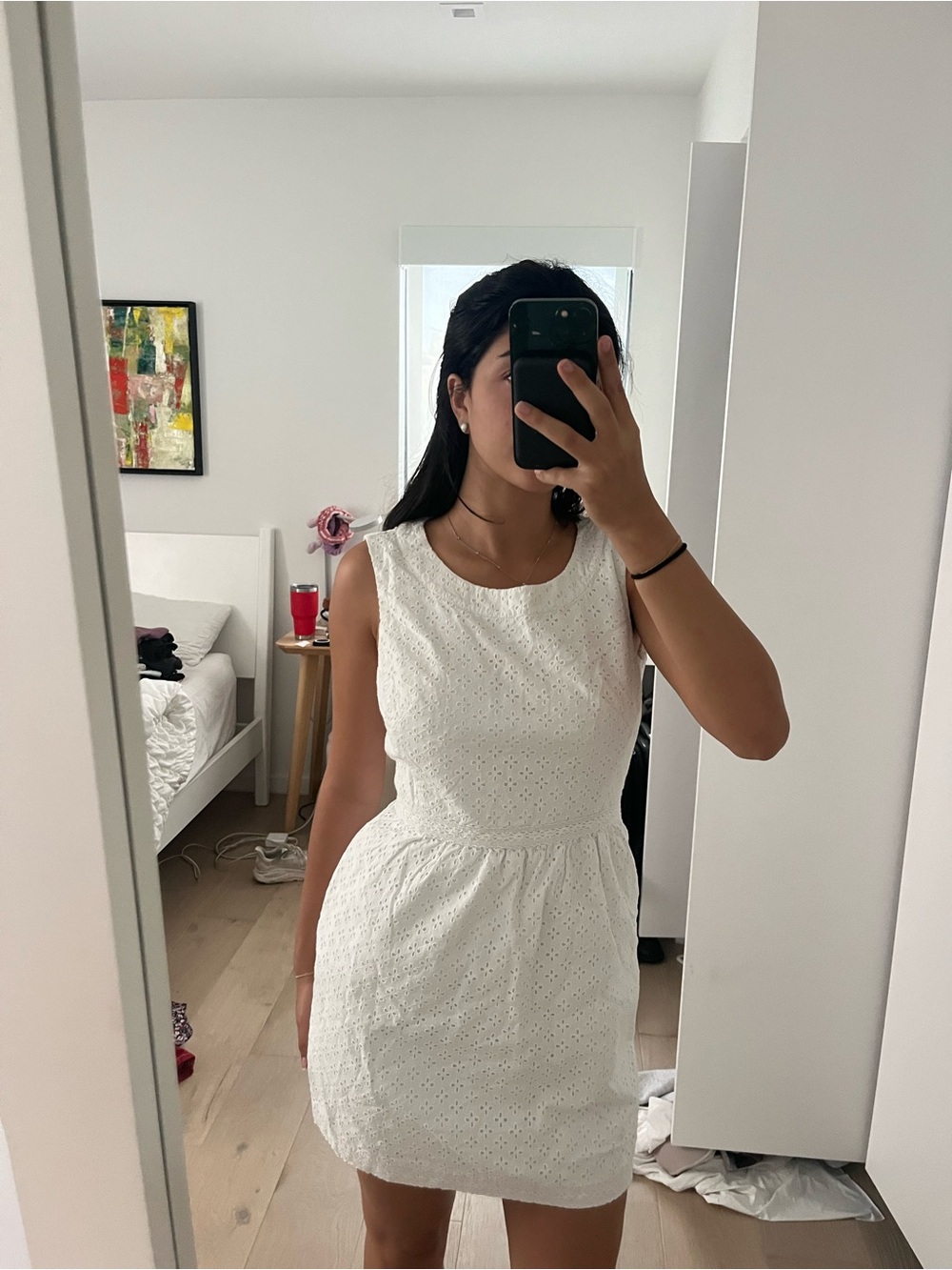 Vineyard Vines Women's White Eyelet Sleeveless Dress with pockets
